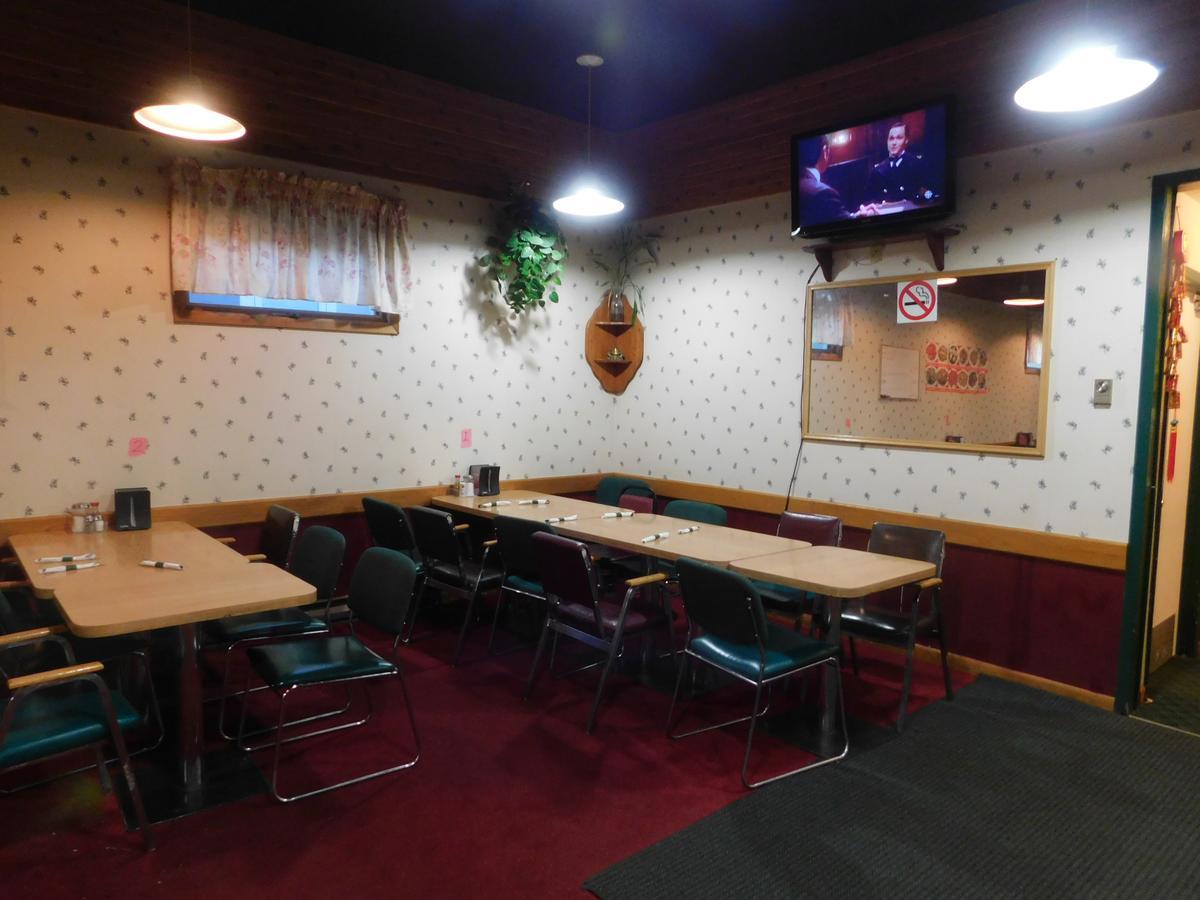The Lakeview Inn Lac du Bonnet Екстер'єр фото